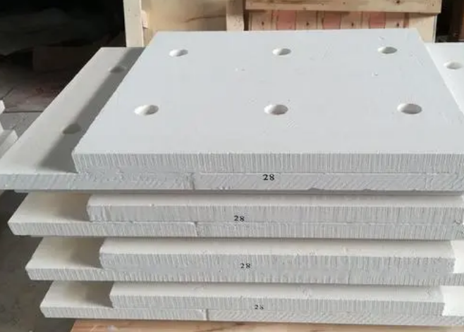 絕熱材料防護板動態(tài)應(yīng)力應(yīng)變測試試驗